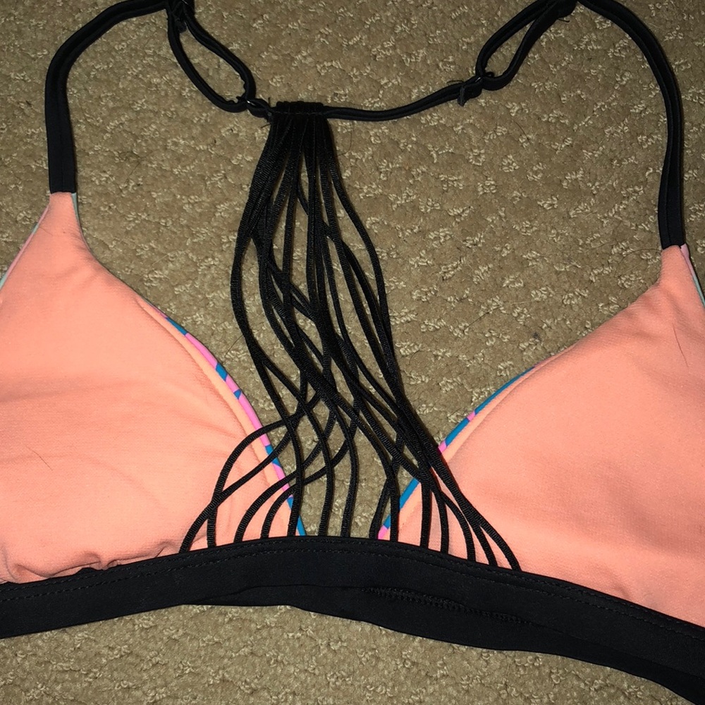 Bikini top - Picture 2 of 2
